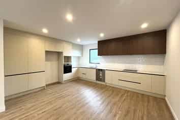 11  Irwin Lane, Windsor Park