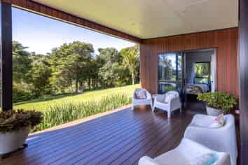 109 Queens Drive, Oneroa