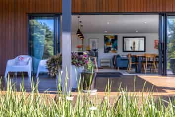 109 Queens Drive, Oneroa