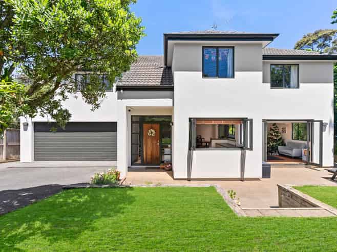 120 Cliff View Drive, Green Bay