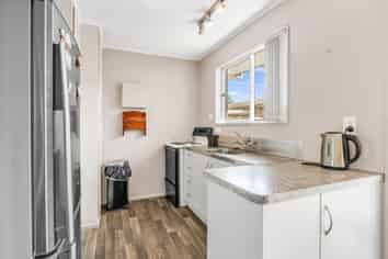 5C Grey Street, Glenholme