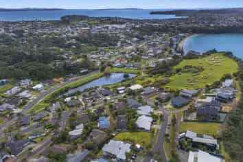 22 Hawaiian Parade, Arkles Bay