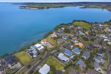 22 Hawaiian Parade, Arkles Bay
