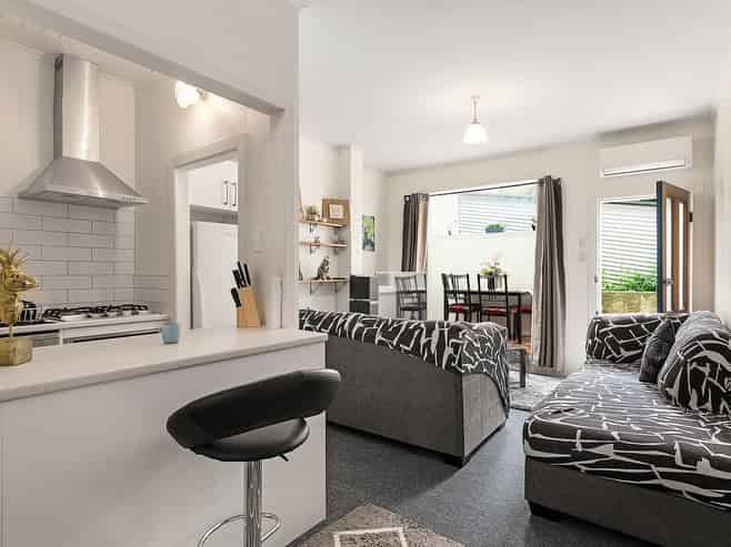 1/53 Matai Road, Hataitai