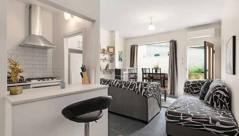 1/53 Matai Road, Hataitai