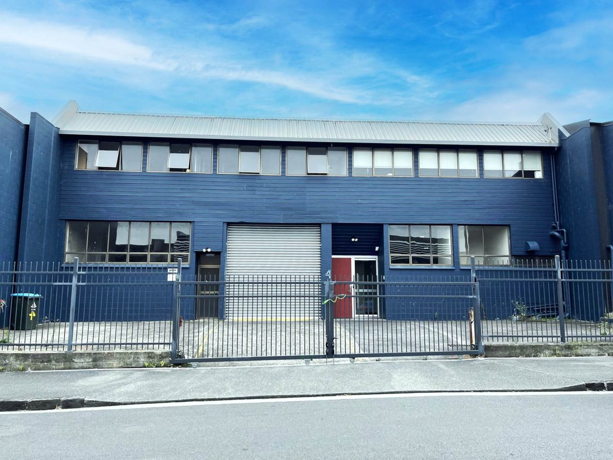 CITY FRINGE WAREHOUSE/OFFICE