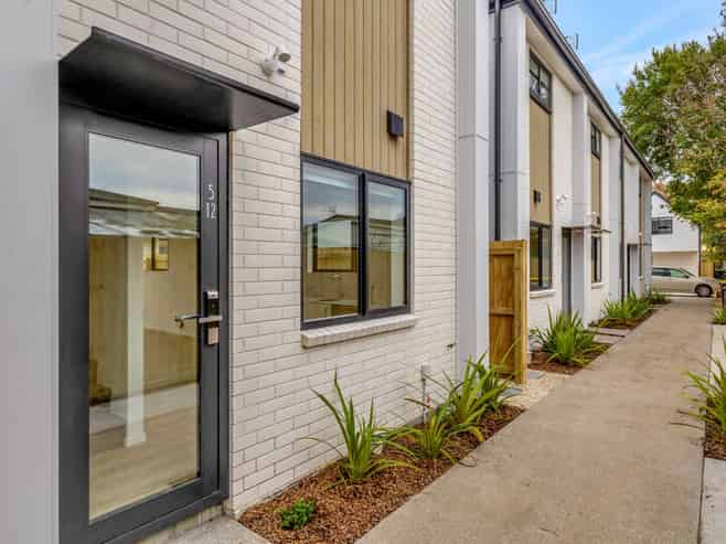 1/12 Edward Avenue, Edgeware