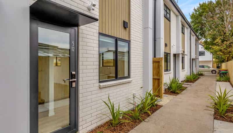 1/12 Edward Avenue, Edgeware