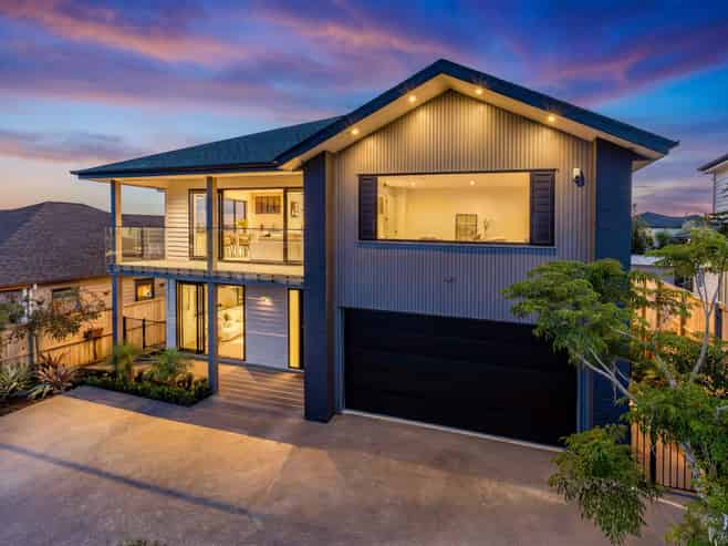 32 Grut Greens, Millwater