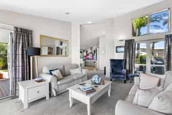 22 Mamaku Drive, One Tree Point