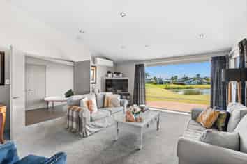 22 Mamaku Drive, One Tree Point