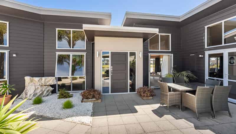 22 Mamaku Drive, One Tree Point