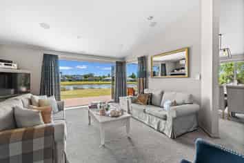 22 Mamaku Drive, One Tree Point