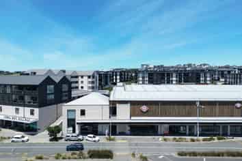 Long Bay Village retail/ office opportunity