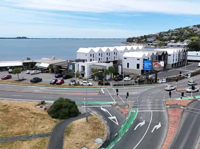 63sqm Ferrymead office – ideal for consultants