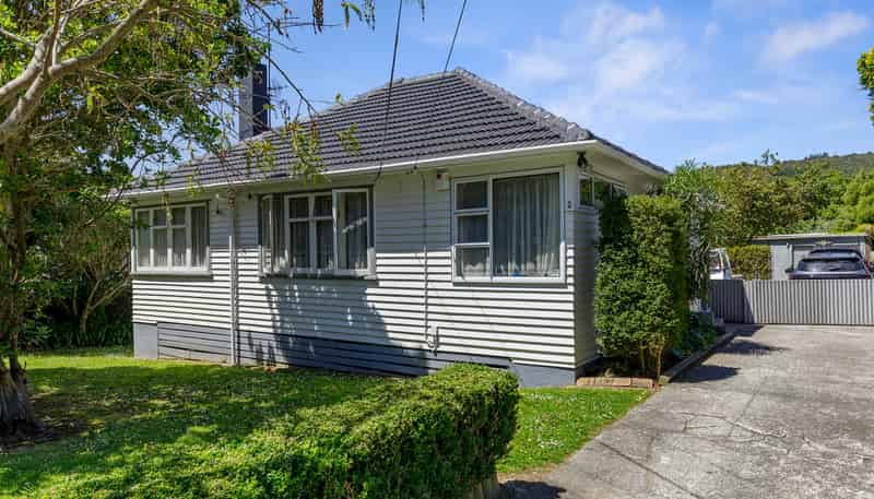 2 Hill Grove, Naenae