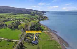 1620 East Coast Road, Whakatiwai