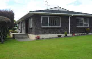 8 Cooper Street, Pukekohe