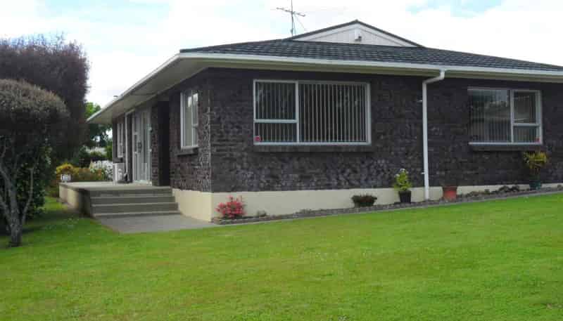 8 Cooper Street, Pukekohe