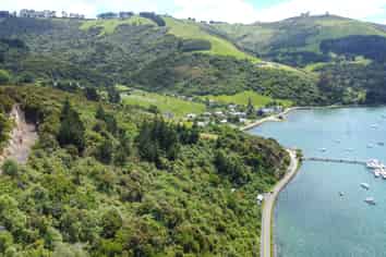 94 Aramoana Road, Port Chalmers