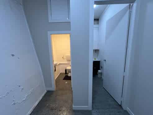 Island Bay ground floor commercial