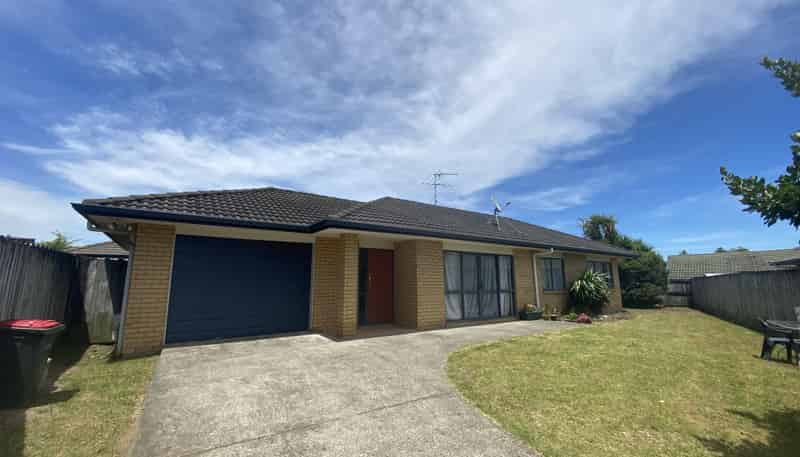 27 Milson Drive, Papakura