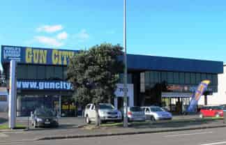 Tidy and Convenient Office on Great South Road