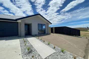 48 Strowan Avenue, Elgin