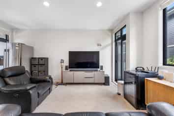 49 Mary Street, Mount Eden