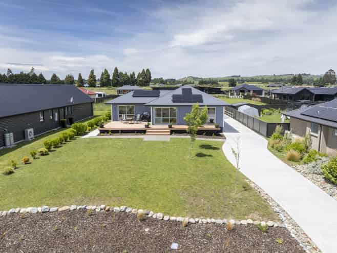 34 Burnby Drive, Te Anau