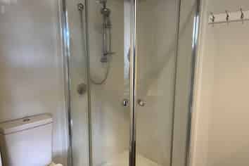 102 Riccarton Road, Riccarton