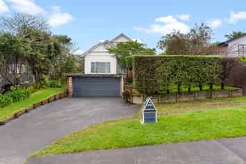 33 Churchill Road, Cockle Bay