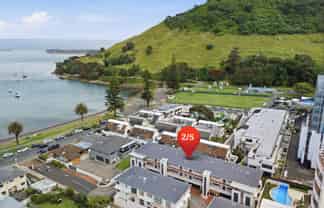 2/5 The Mall, Mount Maunganui