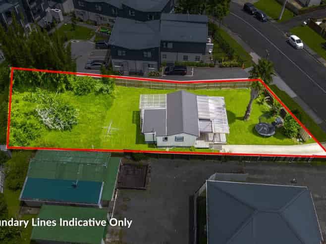 11 Awaroa Road, Sunnyvale