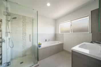 152A Hutchinson Avenue, New Lynn