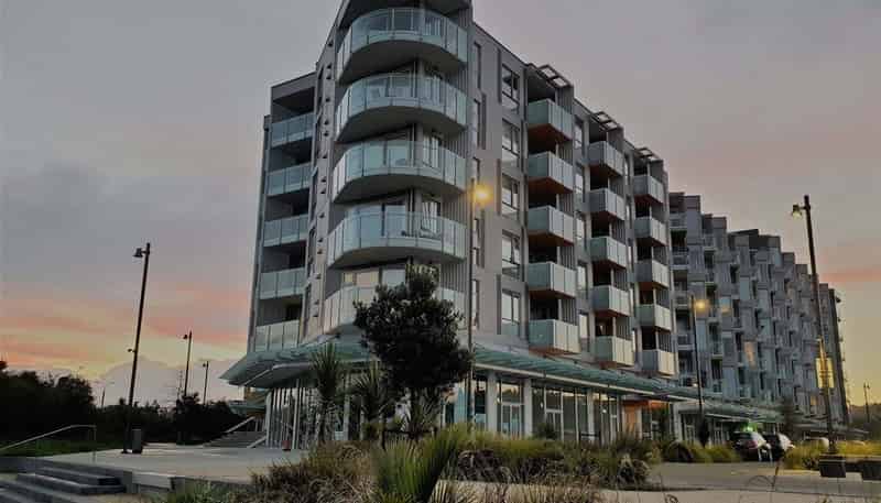 507/3 Rose Garden Lane, Albany