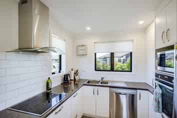 63/23 Matariki Avenue, Frimley