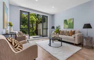 17/17 Lyon Avenue, Mount Albert