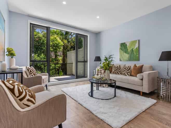 17/17 Lyon Avenue, Mount Albert