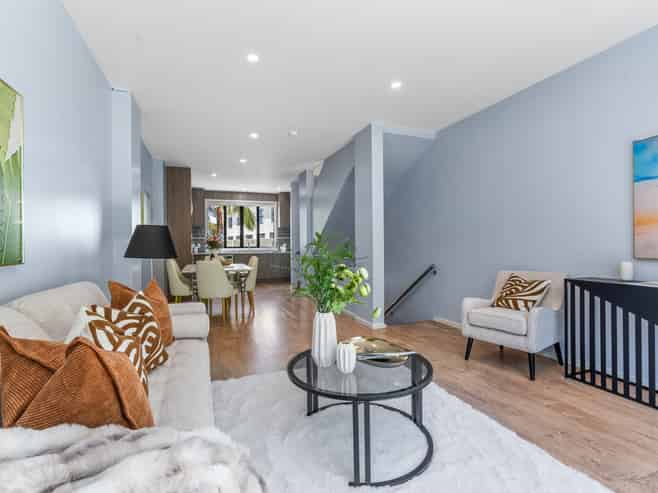 17/17 Lyon Avenue, Mount Albert