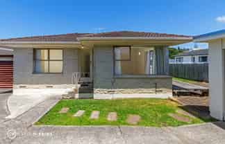 2/16 Mannering Place, Hillcrest