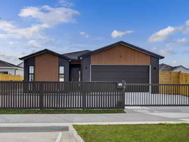 10 Piko Road, Opaheke