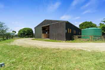 3714 Cambridge Road, Cambridge