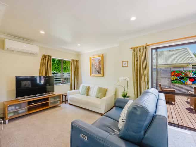 6/703 Charles Street, Raureka