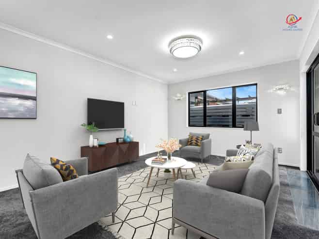 15 Mckean Avenue, Manurewa