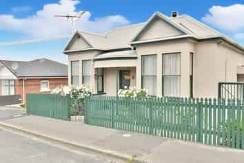 15 Bernard Street, KENMURE