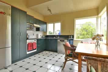 15 Bernard Street, KENMURE