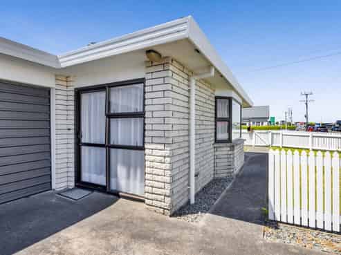 36 Wellington Street, Hawera