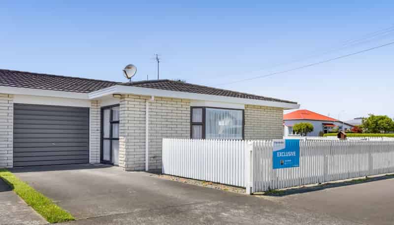 36 Wellington Street, Hawera
