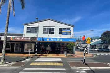 Corner Mairangi Bay Retail